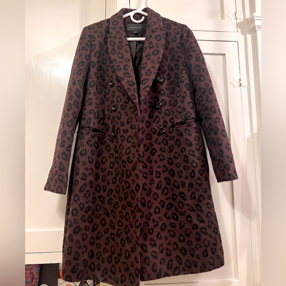 XS. Ann Taylor Wool Long Coat. Animal Print. Never Used.